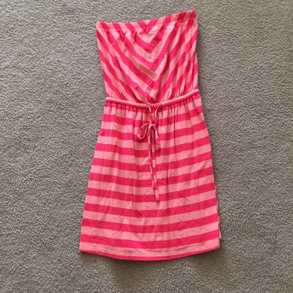 Strapless dress